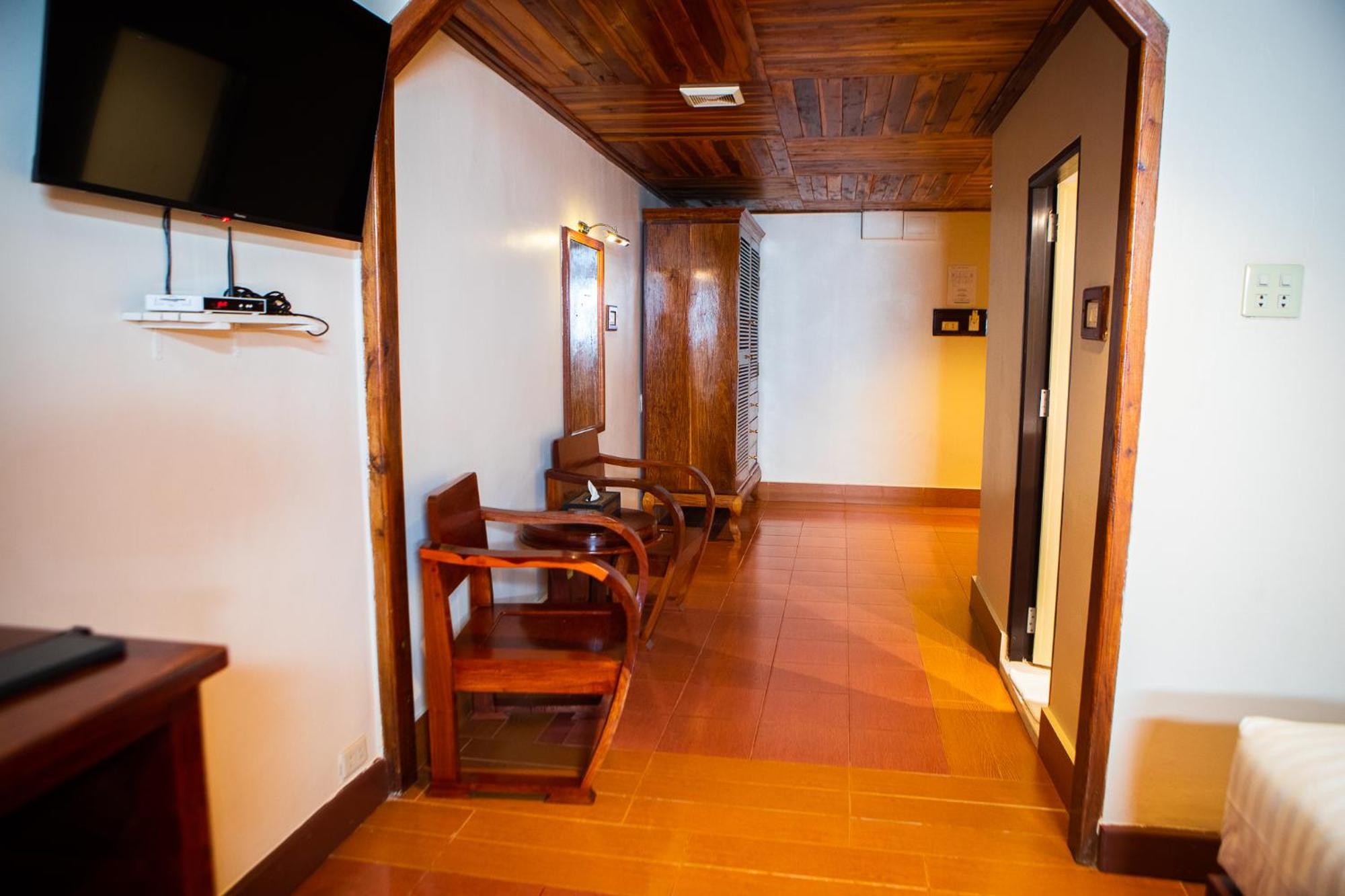 Pakse Hotel & Restaurant מראה חיצוני תמונה
